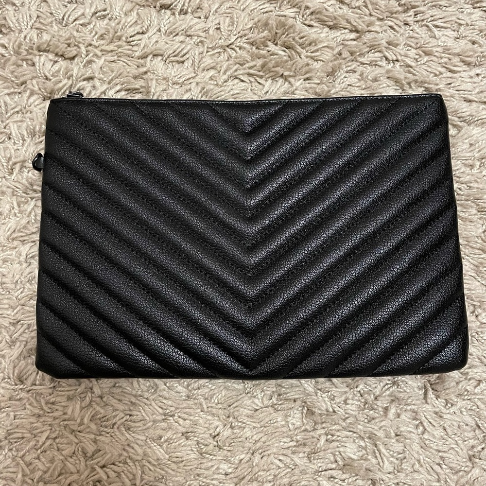 Clutch bag